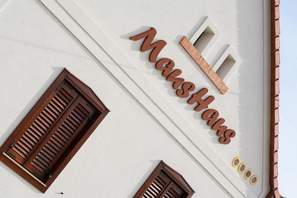 Maushaus Ξενοδοχείο Vemend Εξωτερικό φωτογραφία